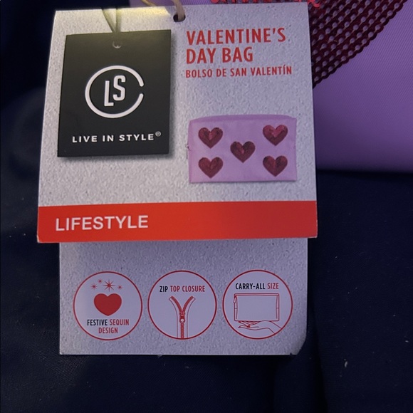 Pink Heart Cosmetic Bag - Picture 3 of 9